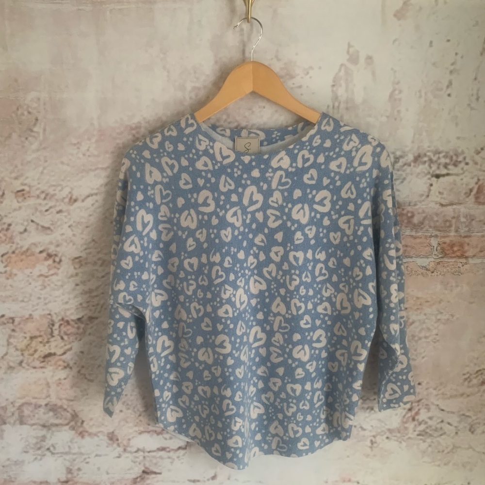 Sioni Light Blue Heart Print Sweater
